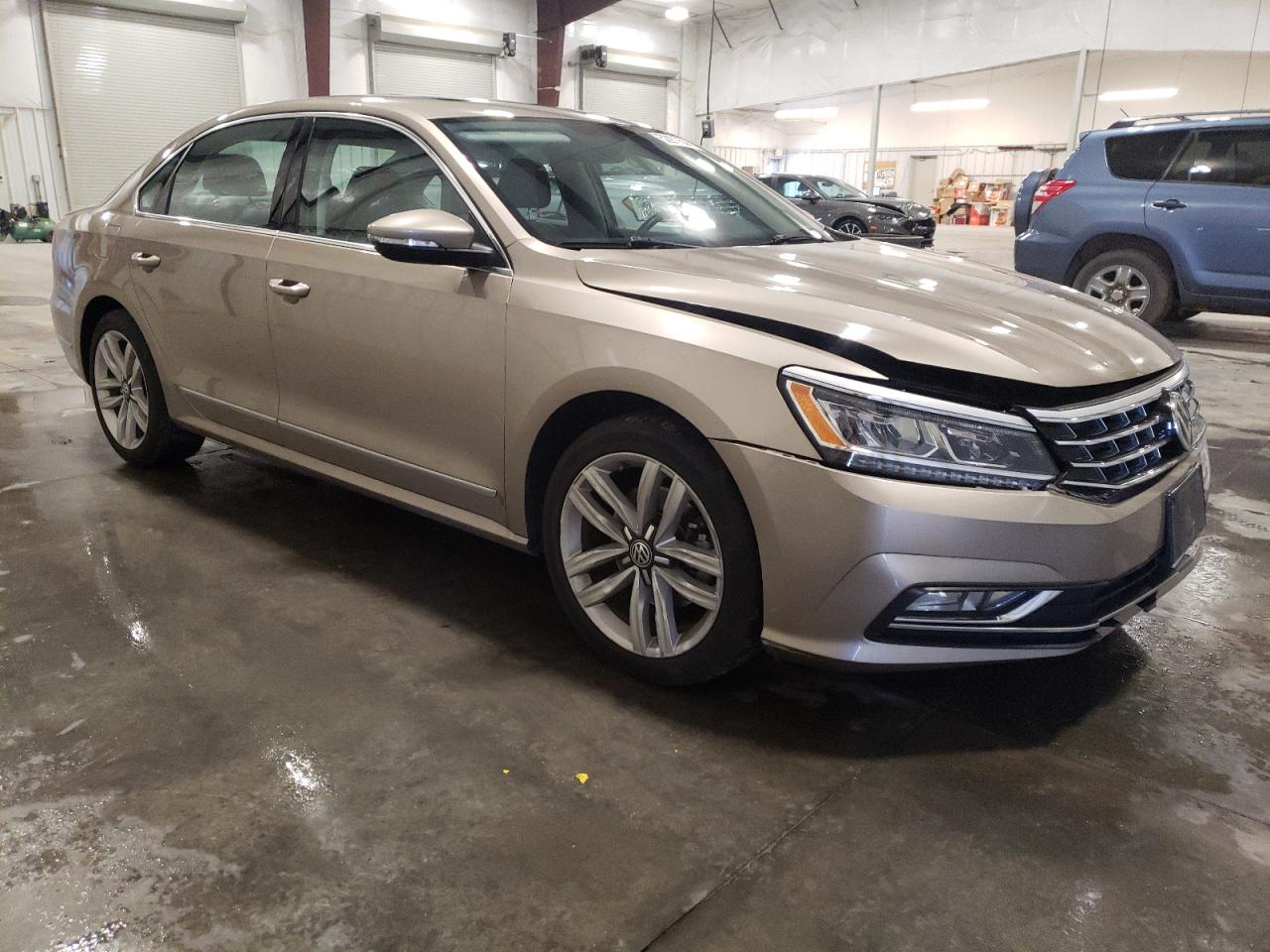 Photo 3 VIN: 1VWCT7A38GC065447 - VOLKSWAGEN PASSAT 