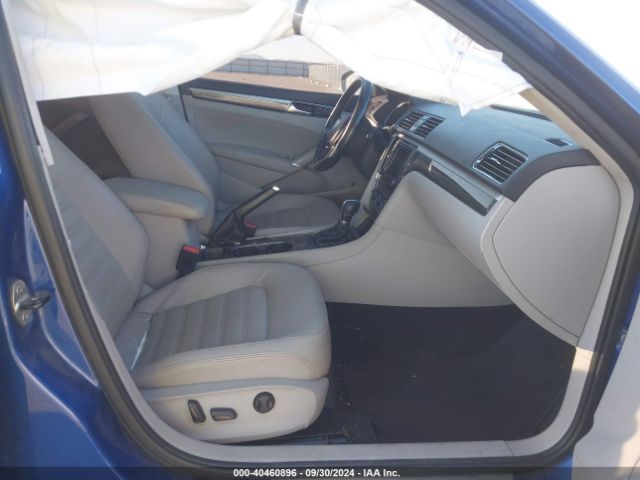 Photo 4 VIN: 1VWCT7A39HC066088 - VOLKSWAGEN PASSAT 