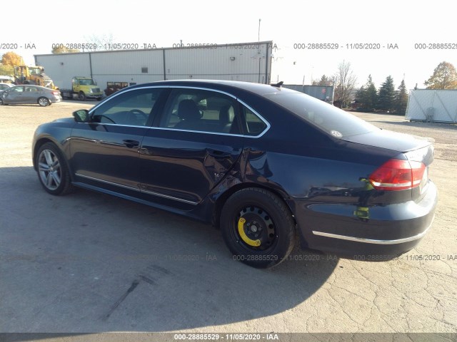 Photo 2 VIN: 1VWCV7A30FC018891 - VOLKSWAGEN PASSAT 