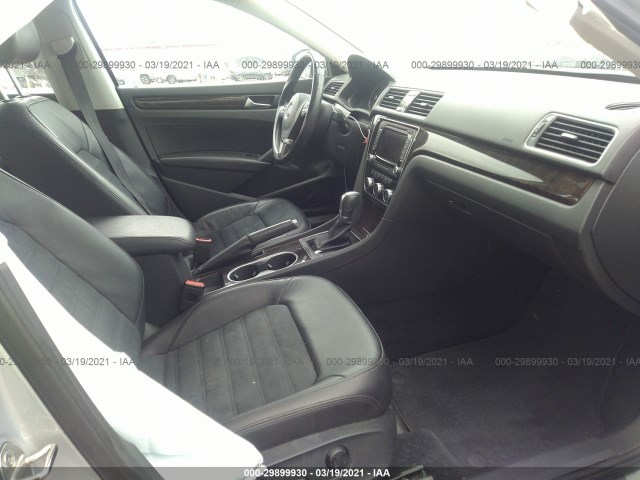 Photo 4 VIN: 1VWCV7A30FC028935 - VOLKSWAGEN PASSAT 