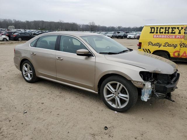 Photo 3 VIN: 1VWCV7A30FC055312 - VOLKSWAGEN PASSAT SEL 