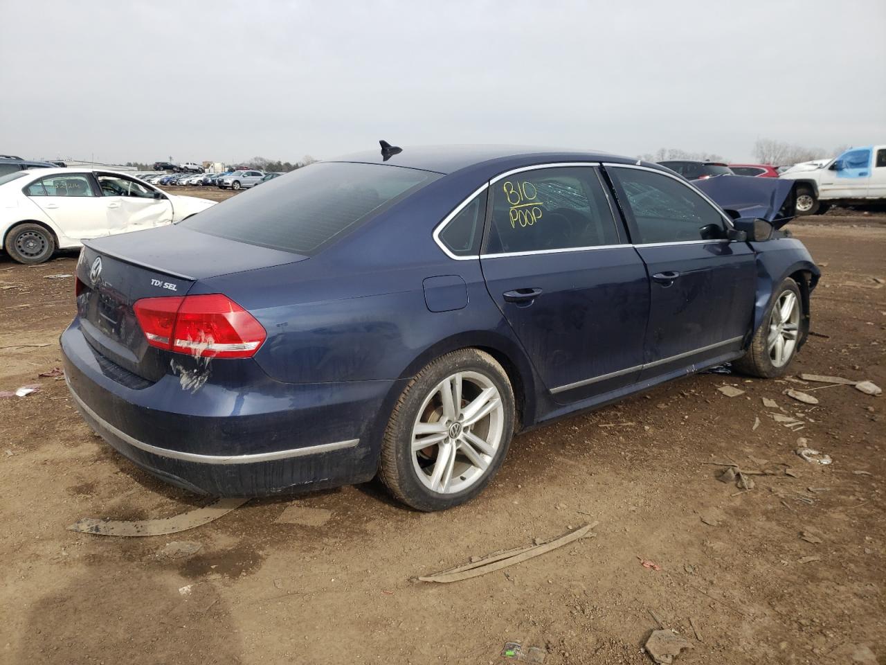 Photo 2 VIN: 1VWCV7A30FC087564 - VOLKSWAGEN PASSAT 