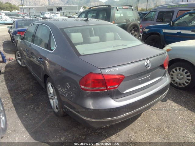 Photo 2 VIN: 1VWCV7A30FC092411 - VOLKSWAGEN PASSAT 