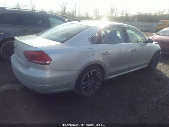 Photo 3 VIN: 1VWCV7A31FC024649 - VOLKSWAGEN PASSAT 