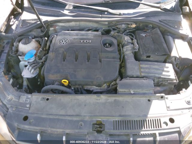 Photo 9 VIN: 1VWCV7A31FC057263 - VOLKSWAGEN PASSAT 