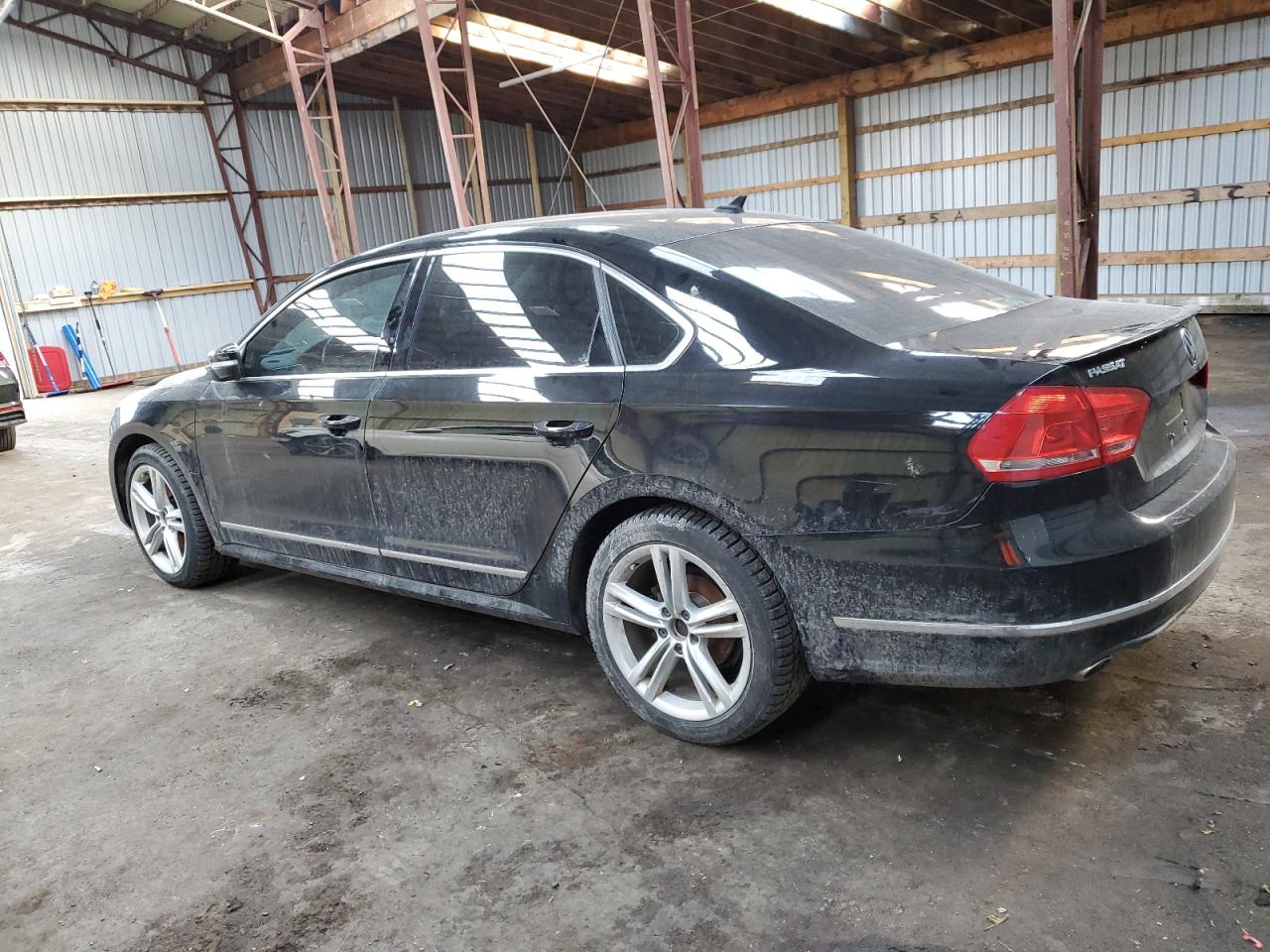 Photo 1 VIN: 1VWCV7A31FC062950 - VOLKSWAGEN PASSAT 