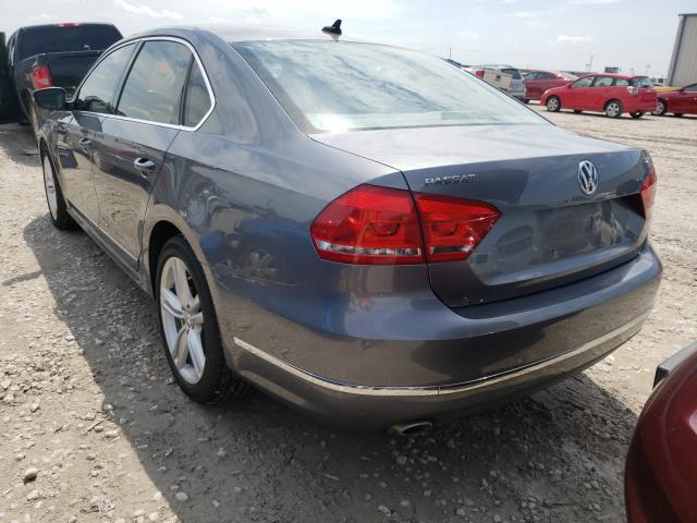 Photo 2 VIN: 1VWCV7A31FC120717 - VOLKSWAGEN PASSAT 