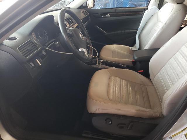 Photo 4 VIN: 1VWCV7A32FC059829 - VOLKSWAGEN PASSAT 