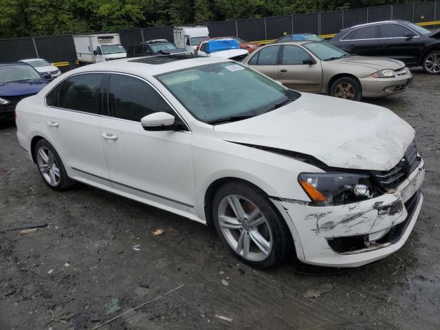 Photo 3 VIN: 1VWCV7A33FC036835 - VOLKSWAGEN PASSAT 