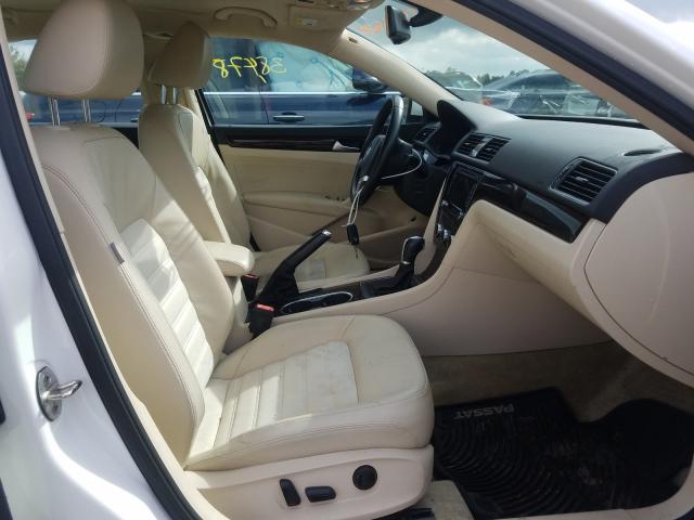 Photo 4 VIN: 1VWCV7A33FC042215 - VOLKSWAGEN PASSAT 