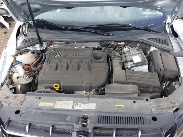 Photo 6 VIN: 1VWCV7A34FC051697 - VOLKSWAGEN PASSAT 