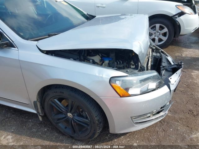 Photo 5 VIN: 1VWCV7A34FC074204 - VOLKSWAGEN PASSAT 