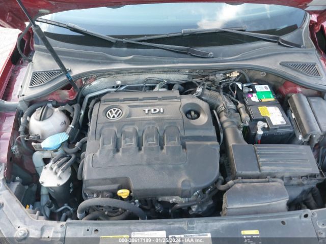 Photo 9 VIN: 1VWCV7A34FC121442 - VOLKSWAGEN PASSAT 