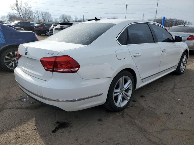 Photo 2 VIN: 1VWCV7A35FC039817 - VOLKSWAGEN PASSAT 