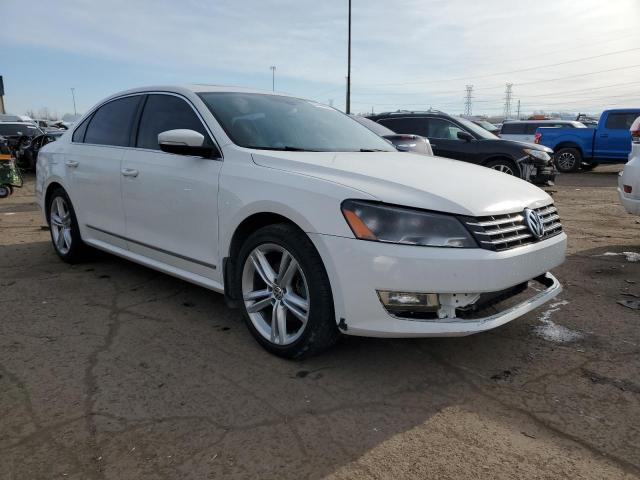 Photo 3 VIN: 1VWCV7A35FC039817 - VOLKSWAGEN PASSAT 