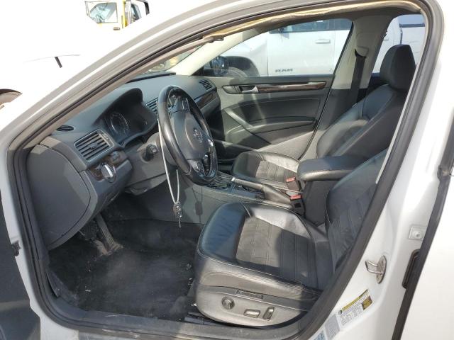 Photo 6 VIN: 1VWCV7A35FC039817 - VOLKSWAGEN PASSAT 