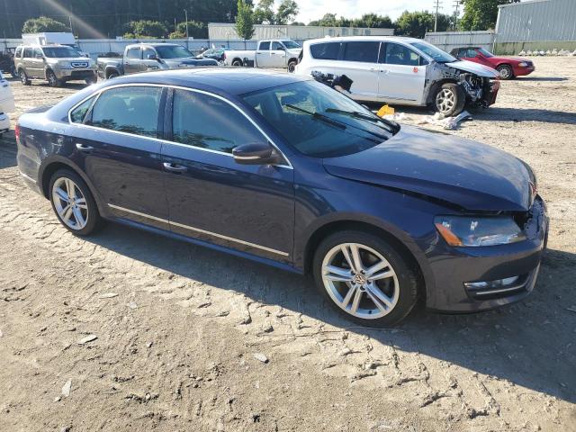 Photo 3 VIN: 1VWCV7A35FC045990 - VOLKSWAGEN PASSAT 