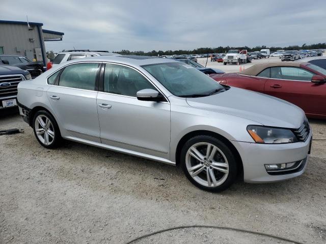 Photo 3 VIN: 1VWCV7A35FC059307 - VOLKSWAGEN PASSAT 