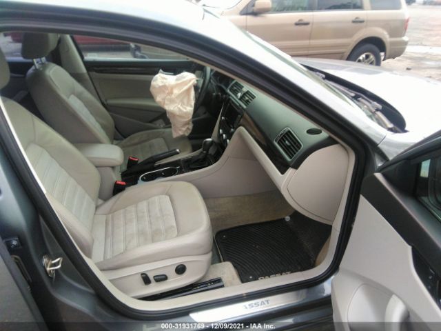 Photo 4 VIN: 1VWCV7A35FC073417 - VOLKSWAGEN PASSAT 