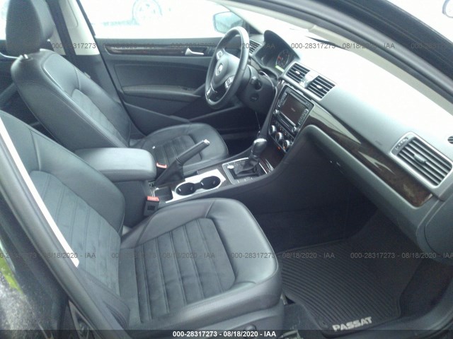 Photo 4 VIN: 1VWCV7A36FC076729 - VOLKSWAGEN PASSAT 