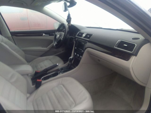 Photo 4 VIN: 1VWCV7A37FC047305 - VOLKSWAGEN PASSAT 