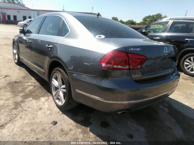 Photo 2 VIN: 1VWCV7A38FC004561 - VOLKSWAGEN PASSAT 