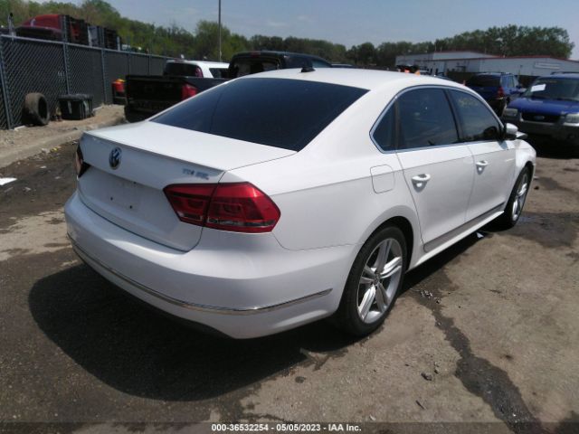 Photo 3 VIN: 1VWCV7A39FC038735 - VOLKSWAGEN PASSAT 