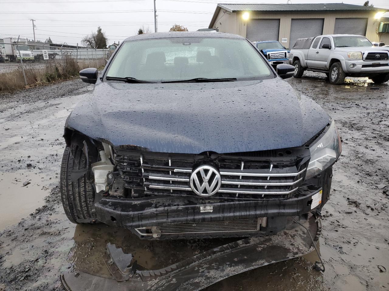 Photo 18 VIN: 1VWCV7A39FC060475 - VOLKSWAGEN PASSAT 