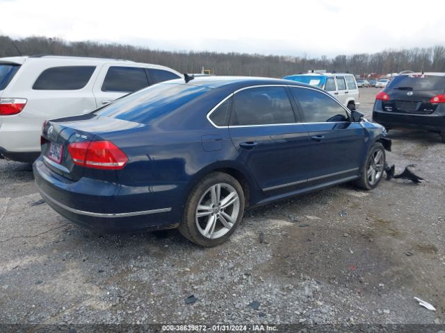 Photo 3 VIN: 1VWCV7A3XFC078337 - VOLKSWAGEN PASSAT 