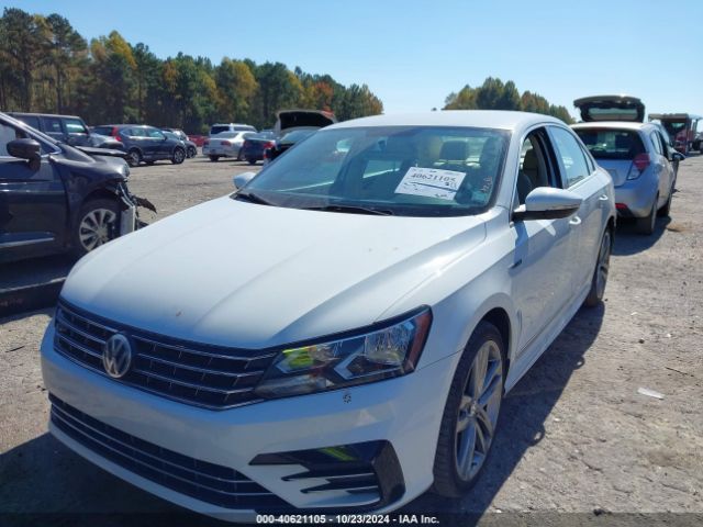 Photo 1 VIN: 1VWDT7A30HC005488 - VOLKSWAGEN PASSAT 