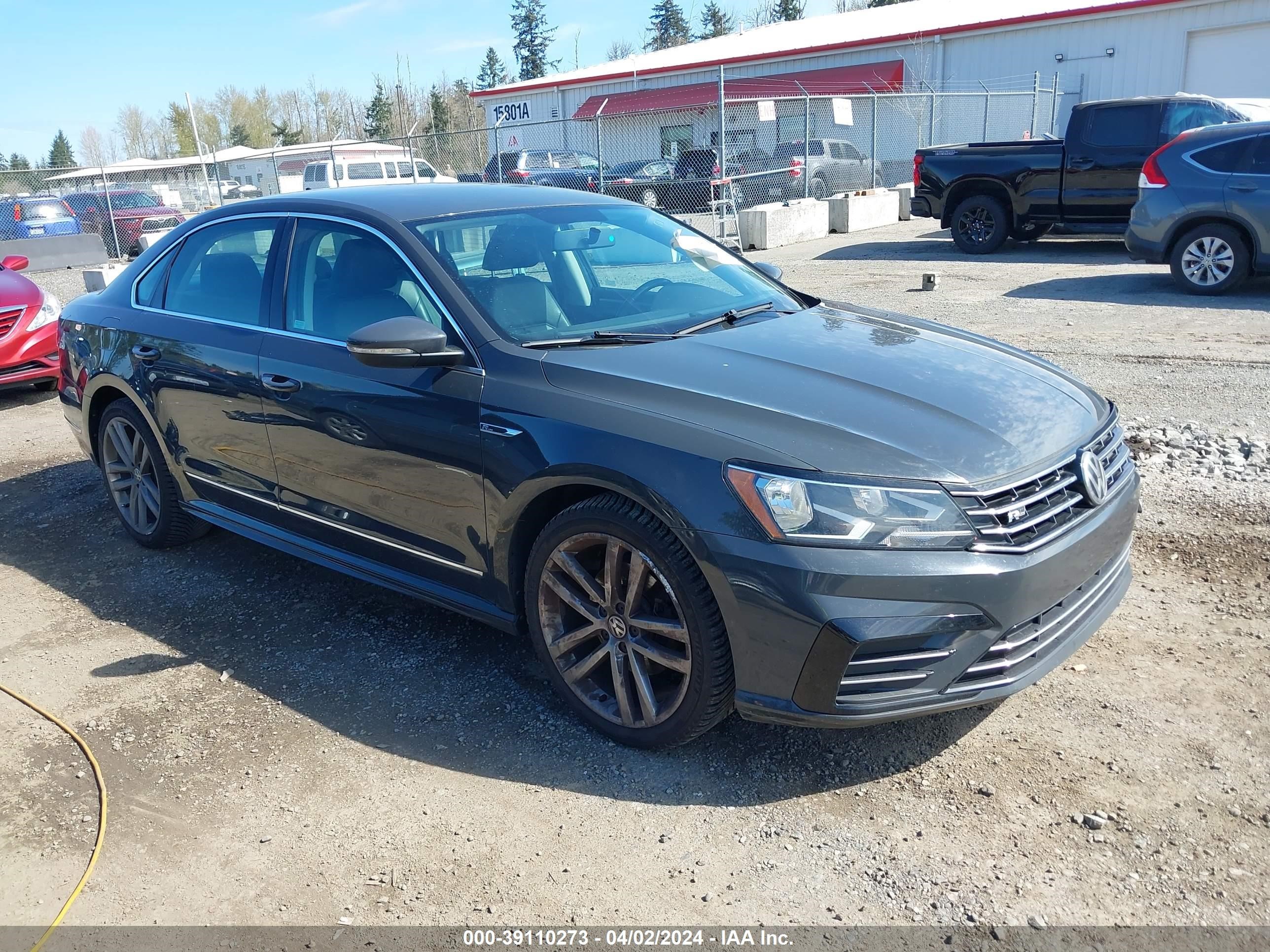 Photo 0 VIN: 1VWDT7A30HC013414 - VOLKSWAGEN PASSAT 