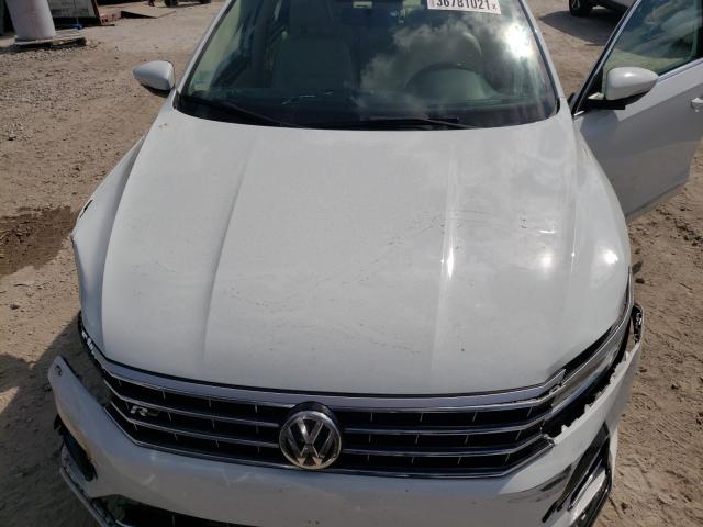 Photo 6 VIN: 1VWDT7A30HC043755 - VOLKSWAGEN PASSAT 