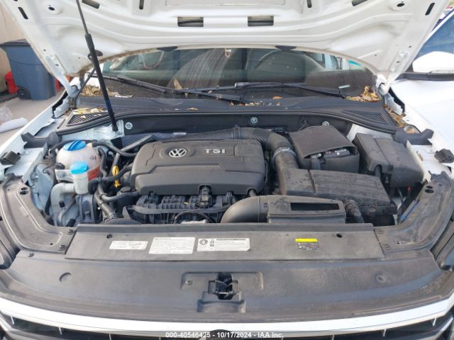 Photo 9 VIN: 1VWDT7A30HC073550 - VOLKSWAGEN PASSAT 