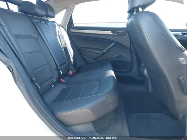 Photo 7 VIN: 1VWDT7A30HC084709 - VOLKSWAGEN PASSAT 