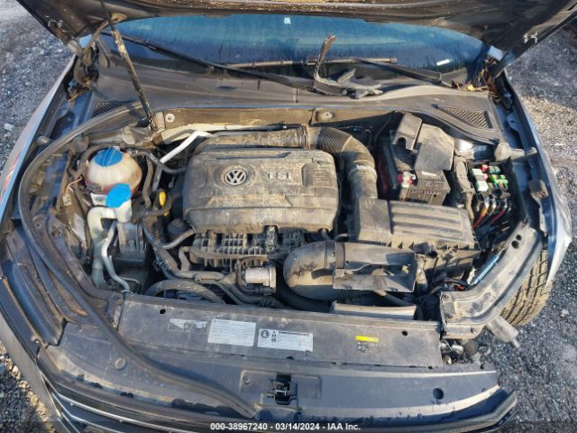 Photo 9 VIN: 1VWDT7A31HC009453 - VOLKSWAGEN PASSAT 