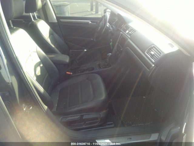 Photo 4 VIN: 1VWDT7A31HC024275 - VOLKSWAGEN PASSAT 