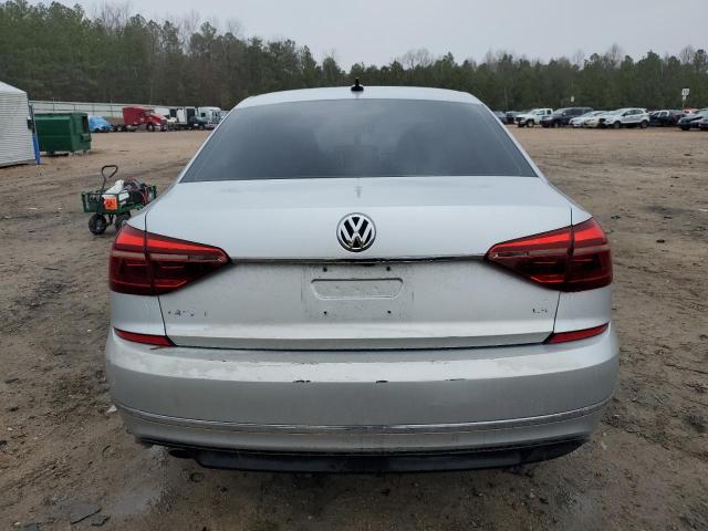 Photo 5 VIN: 1VWDT7A31HC042145 - VOLKSWAGEN PASSAT 