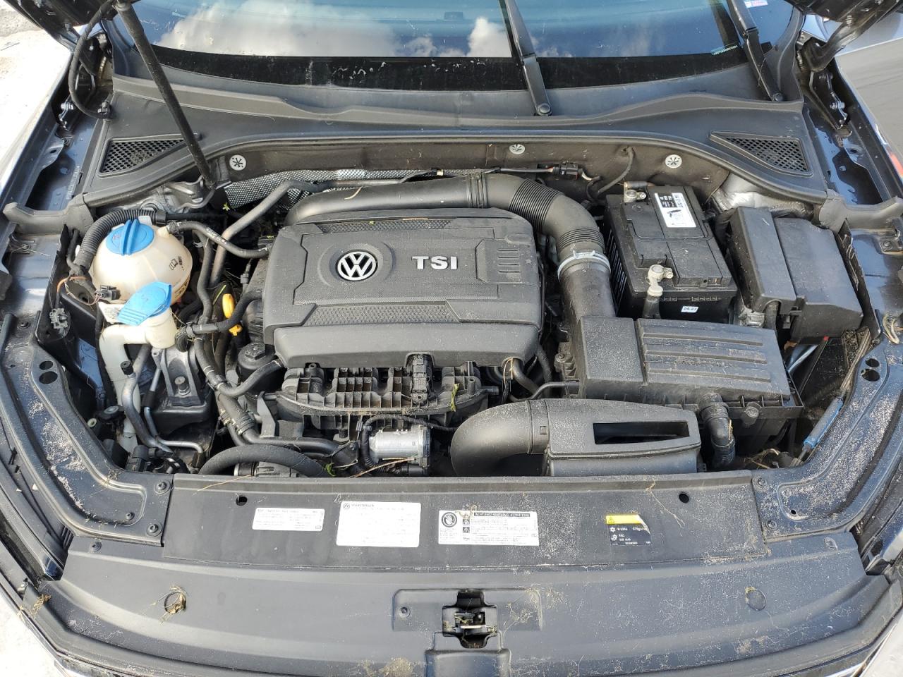 Photo 10 VIN: 1VWDT7A31HC073864 - VOLKSWAGEN PASSAT 