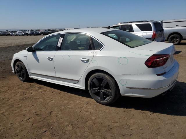 Photo 1 VIN: 1VWDT7A32HC084128 - VOLKSWAGEN PASSAT R-L 