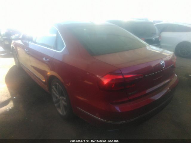 Photo 2 VIN: 1VWDT7A33HC031843 - VOLKSWAGEN PASSAT 