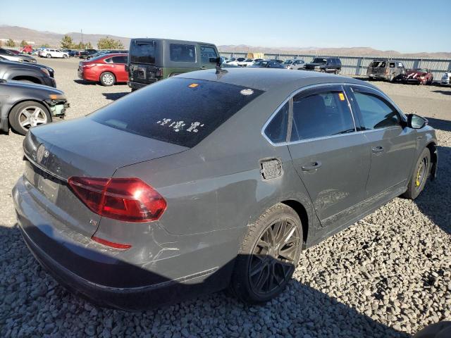 Photo 2 VIN: 1VWDT7A33HC057679 - VOLKSWAGEN PASSAT R-L 