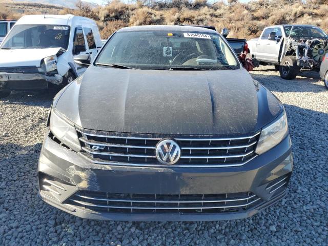 Photo 4 VIN: 1VWDT7A33HC057679 - VOLKSWAGEN PASSAT R-L 