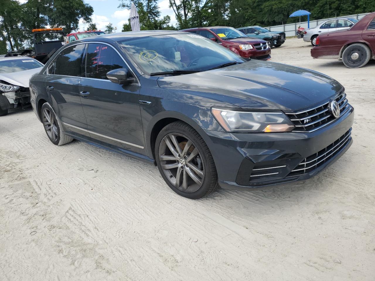 Photo 3 VIN: 1VWDT7A33HC073221 - VOLKSWAGEN PASSAT 