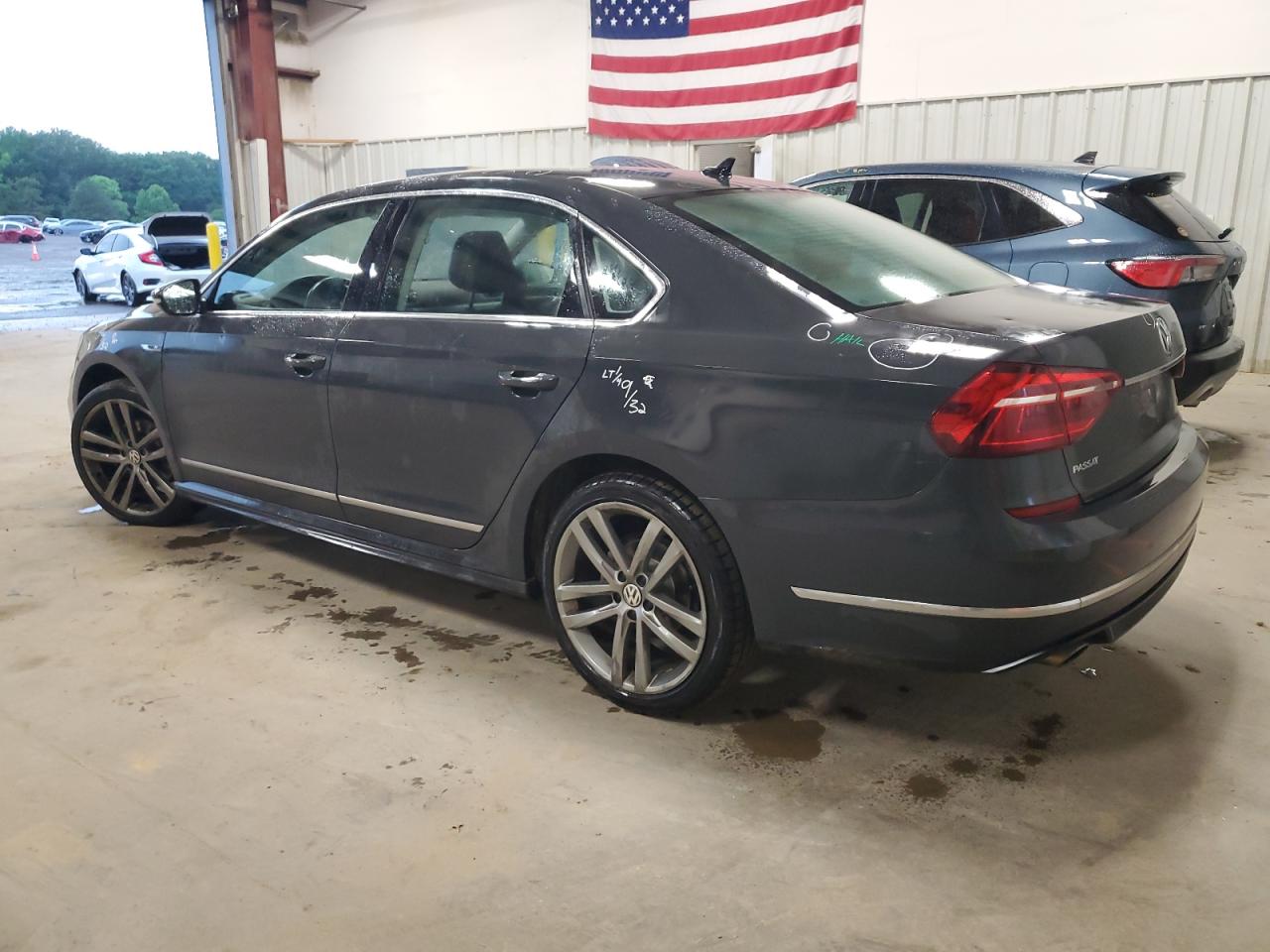 Photo 1 VIN: 1VWDT7A34HC039532 - VOLKSWAGEN PASSAT 