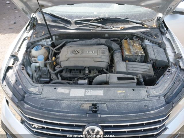 Photo 9 VIN: 1VWDT7A34HC066889 - VOLKSWAGEN PASSAT 