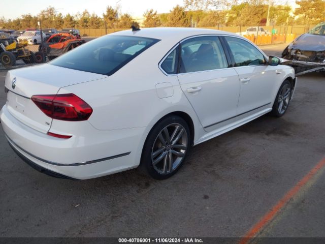 Photo 3 VIN: 1VWDT7A34HC070702 - VOLKSWAGEN PASSAT 