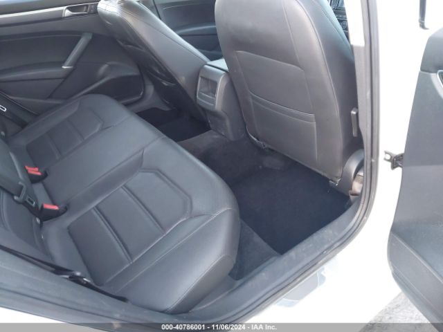 Photo 7 VIN: 1VWDT7A34HC070702 - VOLKSWAGEN PASSAT 