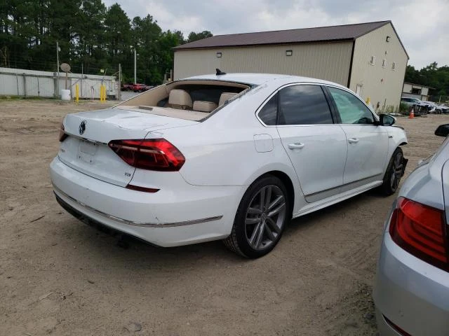 Photo 2 VIN: 1VWDT7A34HC074426 - VOLKSWAGEN PASSAT 