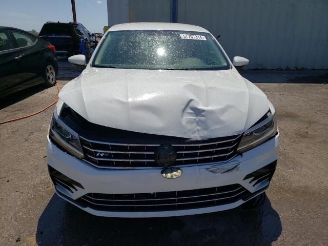 Photo 4 VIN: 1VWDT7A35HC054010 - VOLKSWAGEN PASSAT 