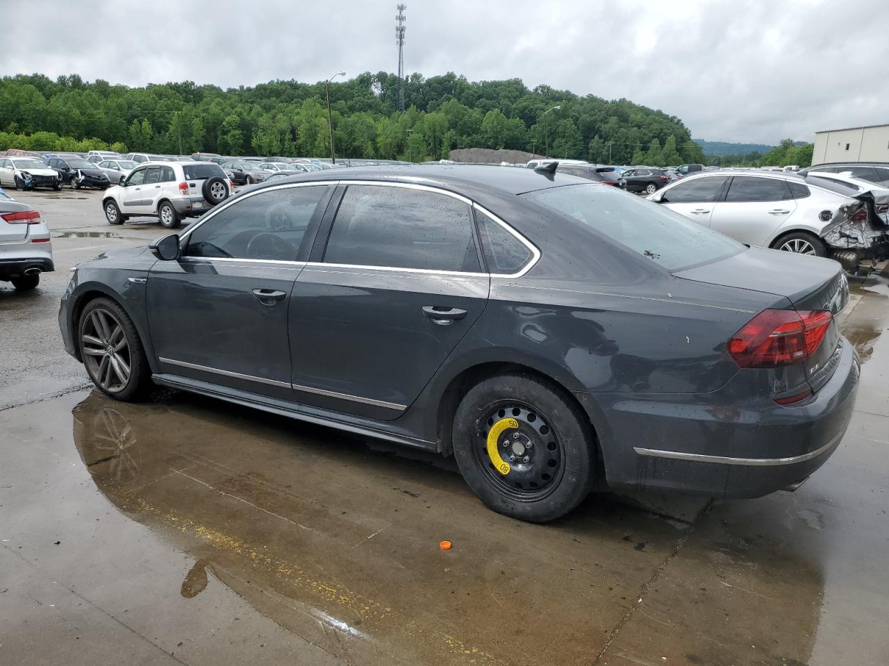 Photo 1 VIN: 1VWDT7A37HC009411 - VOLKSWAGEN PASSAT 